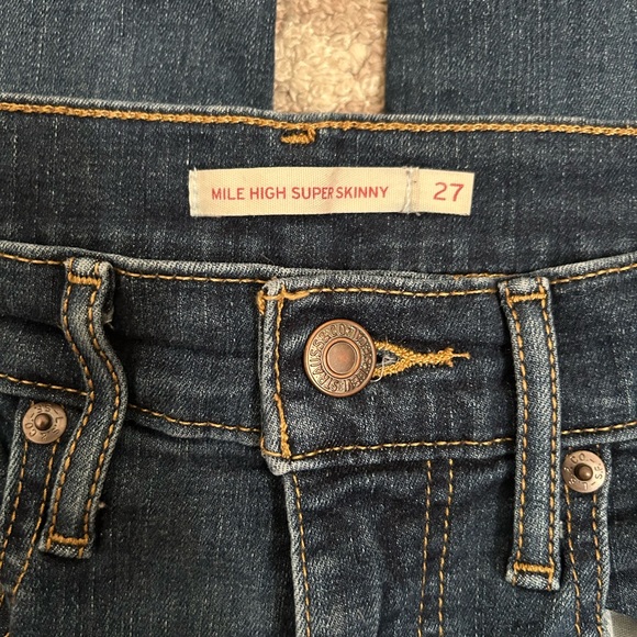 Levi’s Mile High Super Skinny Jeans - Picture 3 of 3